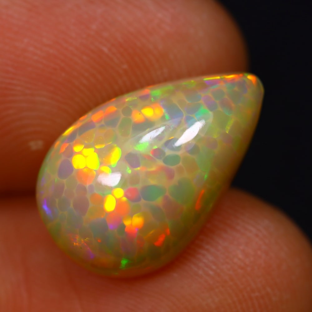 4.47Ct Welo Opal Polished - Ethiopian Opal - Pear Cabochon: Ksmith Jewels Global Welcome to our auction house, today auction brought to you by Ksmith Jewels Global based in Penang, Malaysia specialize in all kinds of opal and color gemstone both in manufacturi