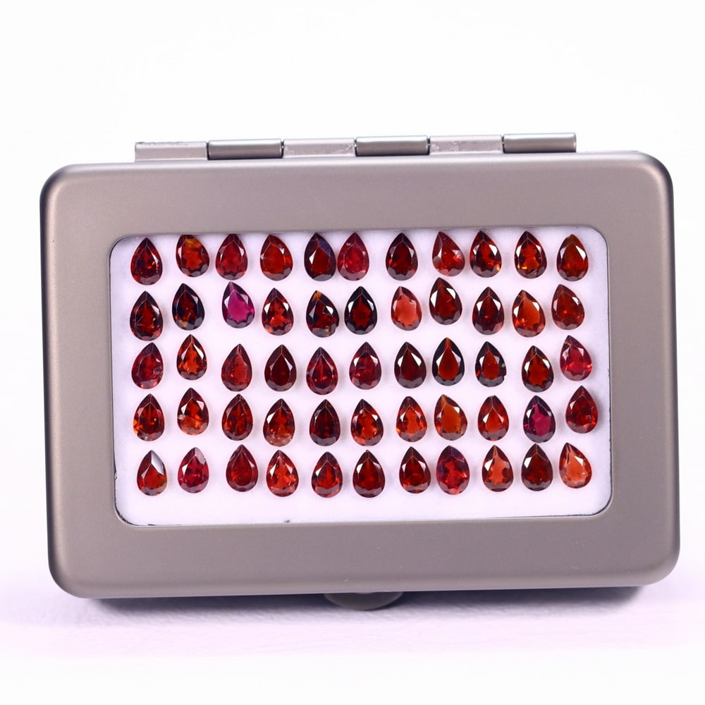 26.65Ct Group of Rhodolite Garnet - Polished Faceted: Ksmith Jewels Global Welcome to our auction house, today auction brought to you by Ksmith Jewels Global based in Penang, Malaysia specialize in all kinds of opal and color gemstone both in manufacturi