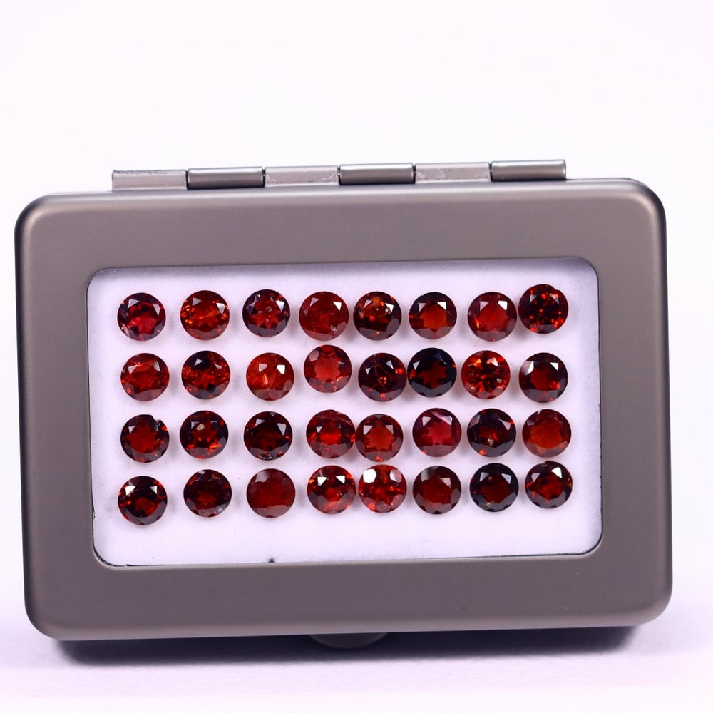 30.18Ct Group of Rhodolite Garnet - Polished Faceted: Ksmith Jewels Global Welcome to our auction house, today auction brought to you by Ksmith Jewels Global based in Penang, Malaysia specialize in all kinds of opal and color gemstone both in manufacturi