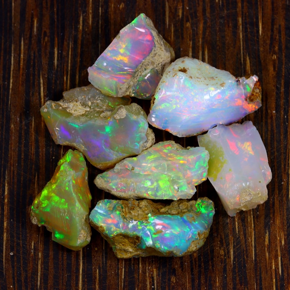 43Ct Group of 7 Rough Opal Specimen - Ethiopian Opal - Mineral Rough Set: Ksmith Jewels Global Welcome to our auction house, today auction brought to you by Ksmith Jewels Global based in Penang, Malaysia specialize in all kinds of opal and color gemstone both in manufacturi