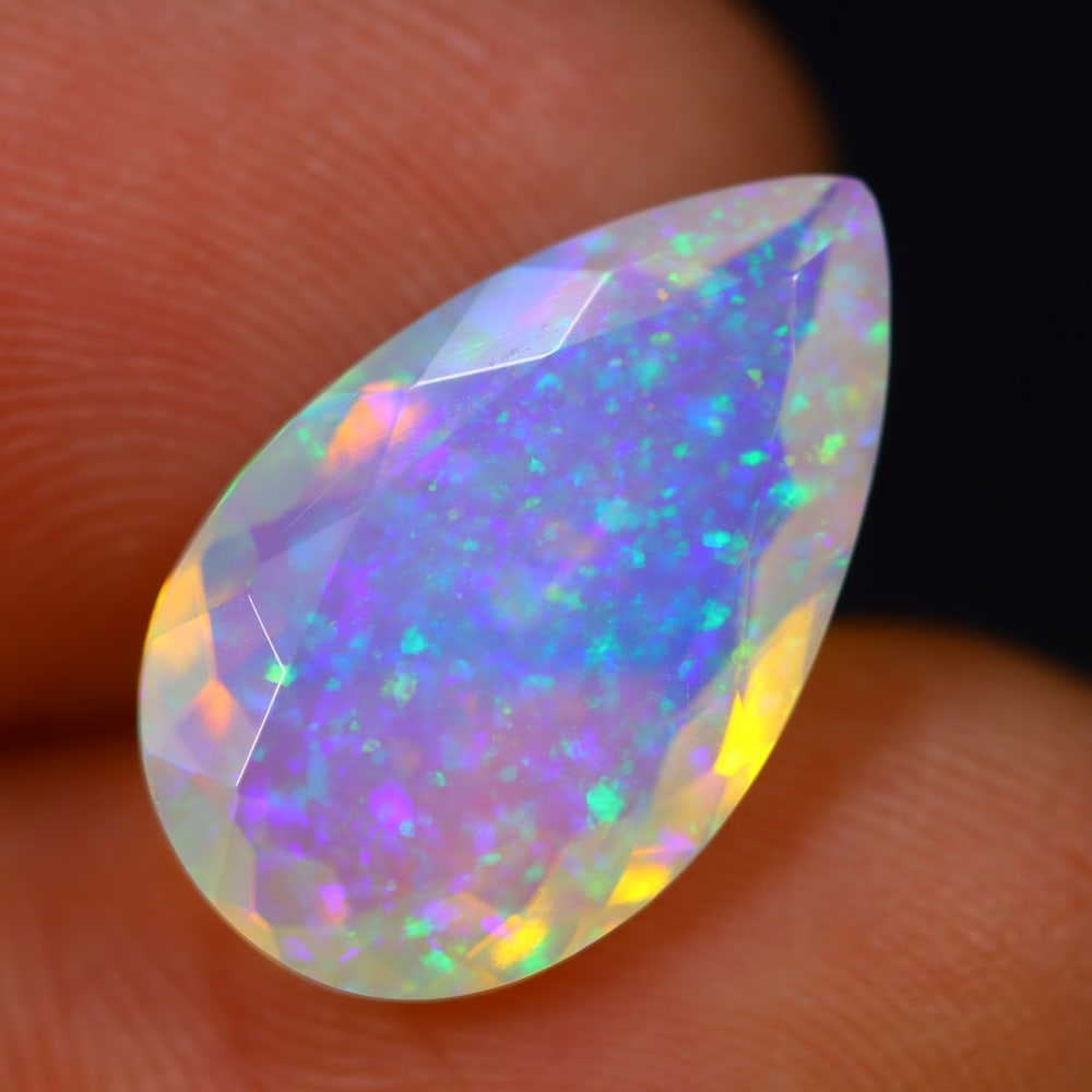 3.94Ct Welo Opal Polished - Ethiopian Opal - Pear Faceted: Ksmith Jewels Global Welcome to our auction house, today auction brought to you by Ksmith Jewels Global based in Penang, Malaysia specialize in all kinds of opal and color gemstone both in manufacturi
