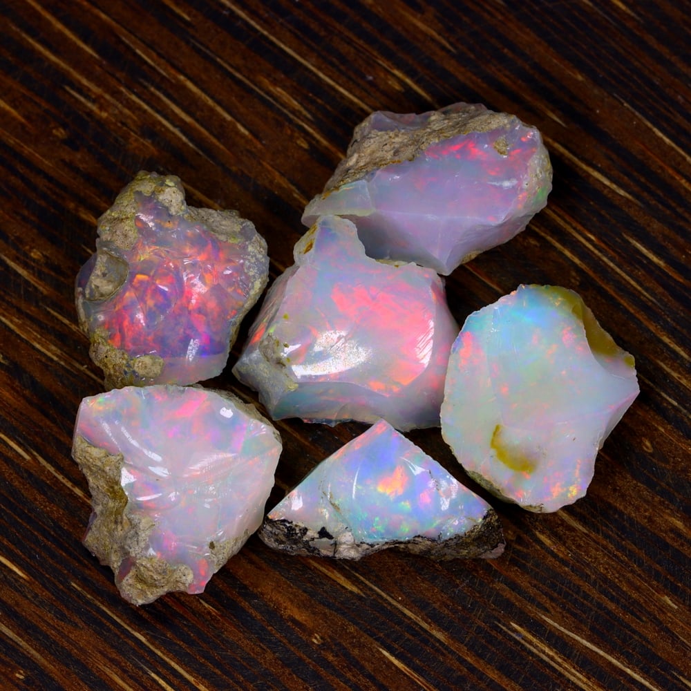41Ct Group of 6 Rough Opal Specimen - Ethiopian Opal - Mineral Rough Set: Ksmith Jewels Global Welcome to our auction house, today auction brought to you by Ksmith Jewels Global based in Penang, Malaysia specialize in all kinds of opal and color gemstone both in manufacturi