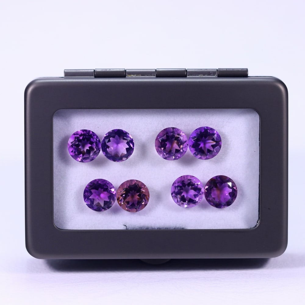 27.05Ct Amethyst Set - Polished Faceted: Ksmith Jewels Global Welcome to our auction house, today auction brought to you by Ksmith Jewels Global based in Penang, Malaysia specialize in all kinds of opal and color gemstone both in manufacturi