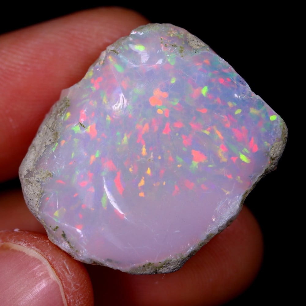 20Ct Rough Opal Specimen - Ethiopian Opal - Mineral Rough: Ksmith Jewels Global Welcome to our auction house, today auction brought to you by Ksmith Jewels Global based in Penang, Malaysia specialize in all kinds of opal and color gemstone both in manufacturi