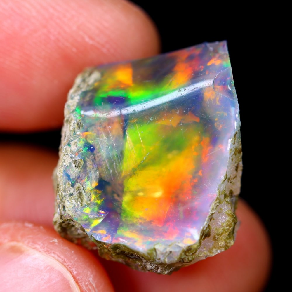 13Ct Rough Opal Specimen - Ethiopian Opal - Mineral Rough: Ksmith Jewels Global Welcome to our auction house, today auction brought to you by Ksmith Jewels Global based in Penang, Malaysia specialize in all kinds of opal and color gemstone both in manufacturi