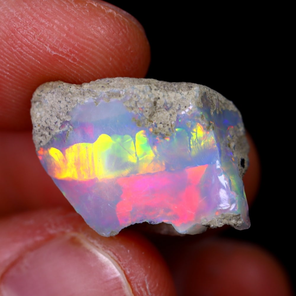 9Ct Rough Opal Specimen - Ethiopian Opal - Mineral Rough: Ksmith Jewels Global Welcome to our auction house, today auction brought to you by Ksmith Jewels Global based in Penang, Malaysia specialize in all kinds of opal and color gemstone both in manufacturi