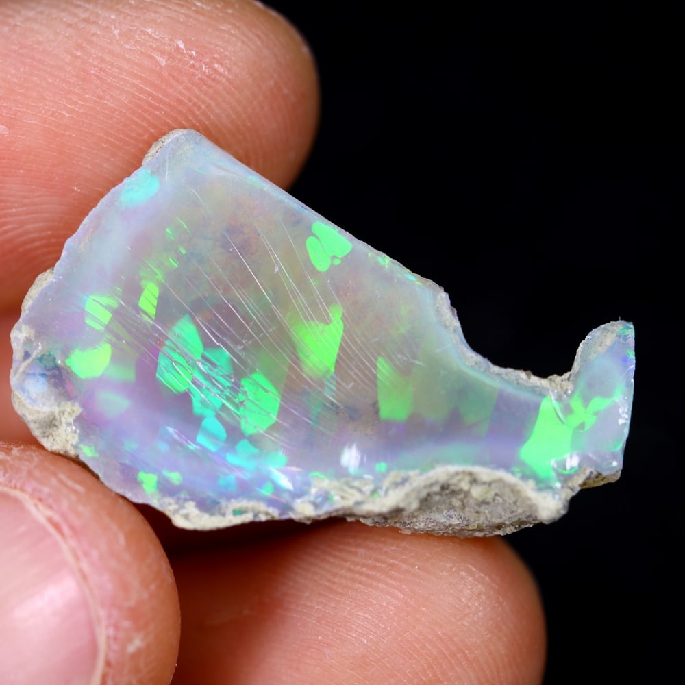11Ct Rough Opal Specimen - Ethiopian Opal - Mineral Rough: Ksmith Jewels Global Welcome to our auction house, today auction brought to you by Ksmith Jewels Global based in Penang, Malaysia specialize in all kinds of opal and color gemstone both in manufacturi