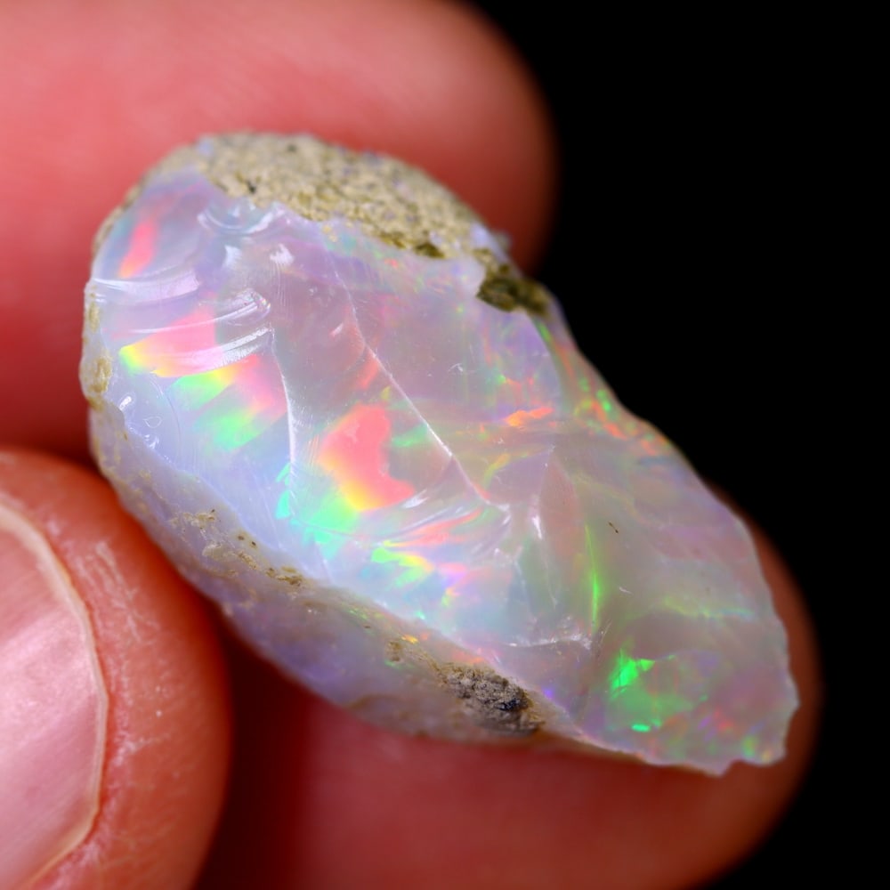 11Ct Rough Opal Specimen - Ethiopian Opal - Mineral Rough: Ksmith Jewels Global Welcome to our auction house, today auction brought to you by Ksmith Jewels Global based in Penang, Malaysia specialize in all kinds of opal and color gemstone both in manufacturi