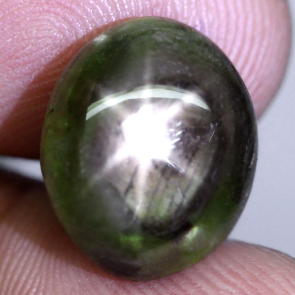 Star Sapphire 18.20Ct Natural Thailand Greenish Gold Star Sapphire OT6603: Ksmith Jewels Global Welcome to our auction house, today auction brought to you by Ksmith Jewels Global based in Penang, Malaysia specialize in all kinds of opal and color gemstone both in manufacturi
