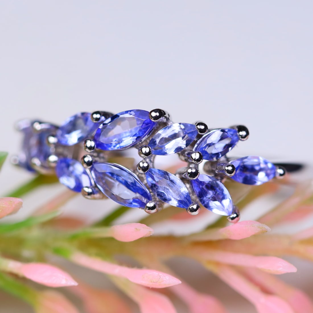 Total Weight of 13.68Ct Natural Unheated Blue Tanzanite Ring 925 Sterling Silver White Gold Plated (1 of 2)