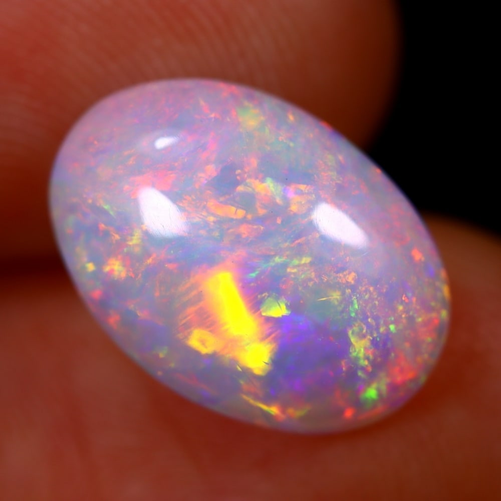3.93Ct Welo Opal Polished - Ethiopian Opal - Oval Cabochon: Ksmith Jewels Global Welcome to our auction house, today auction brought to you by Ksmith Jewels Global based in Penang, Malaysia specialize in all kinds of opal and color gemstone both in manufacturi