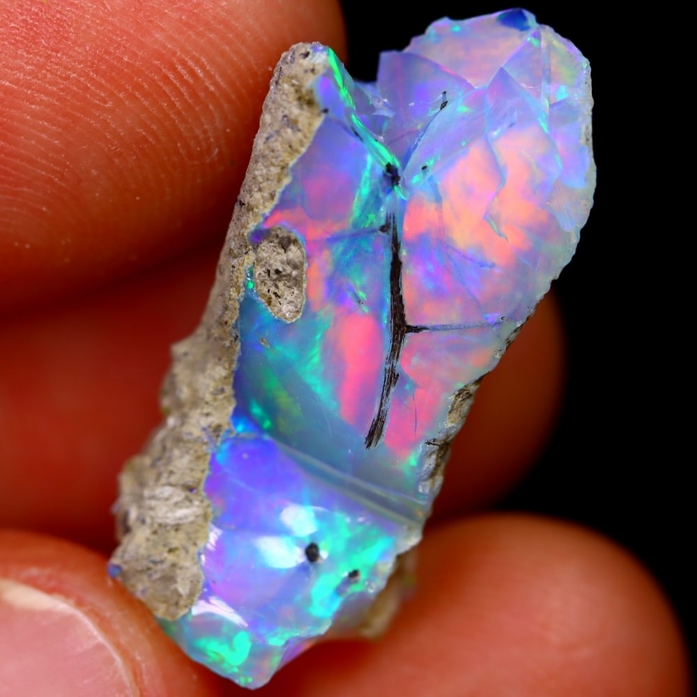 10Ct Rough Opal Specimen - Ethiopian Opal - Mineral Rough: Ksmith Jewels Global Welcome to our auction house, today auction brought to you by Ksmith Jewels Global based in Penang, Malaysia specialize in all kinds of opal and color gemstone both in manufacturi