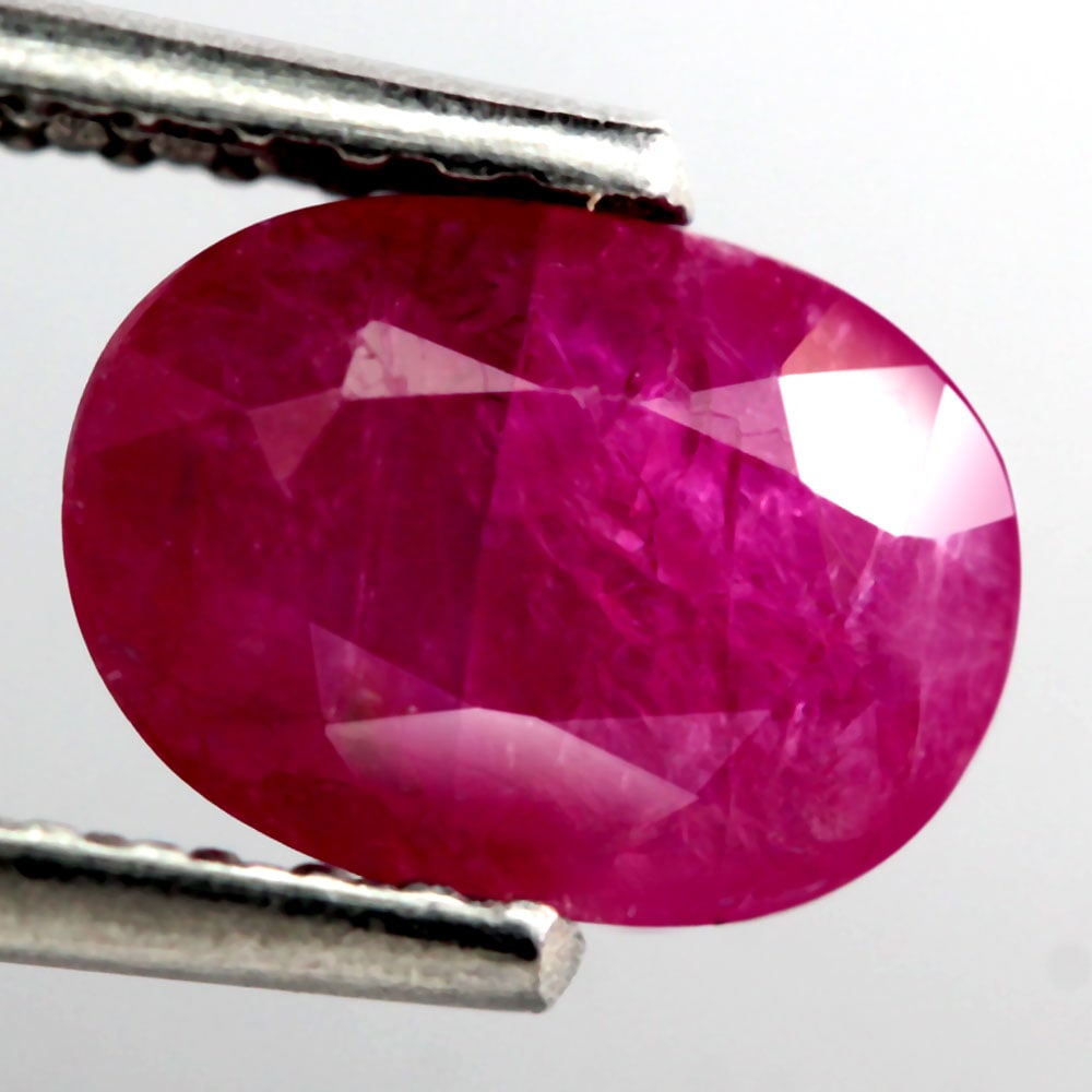 0.97Ct Natural Winza Normal Heated Ruby Pinkish Red Oval Cut OT6688 (1 of 2)