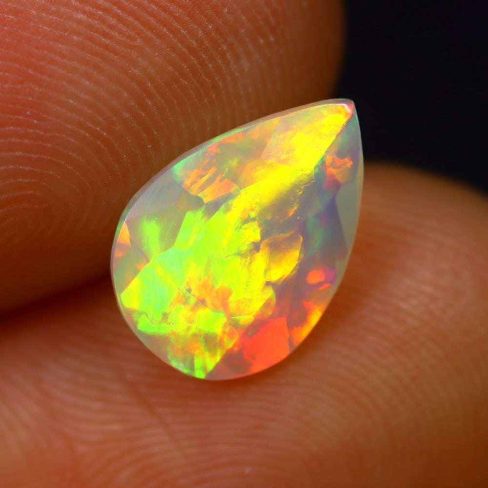 9.31Ct Welo Opal Polished - Ethiopian Opal - Oval Cabochon: Ksmith Jewels Global Welcome to our auction house, today auction brought to you by Ksmith Jewels Global based in Penang, Malaysia specialize in all kinds of opal and color gemstone both in manufacturi