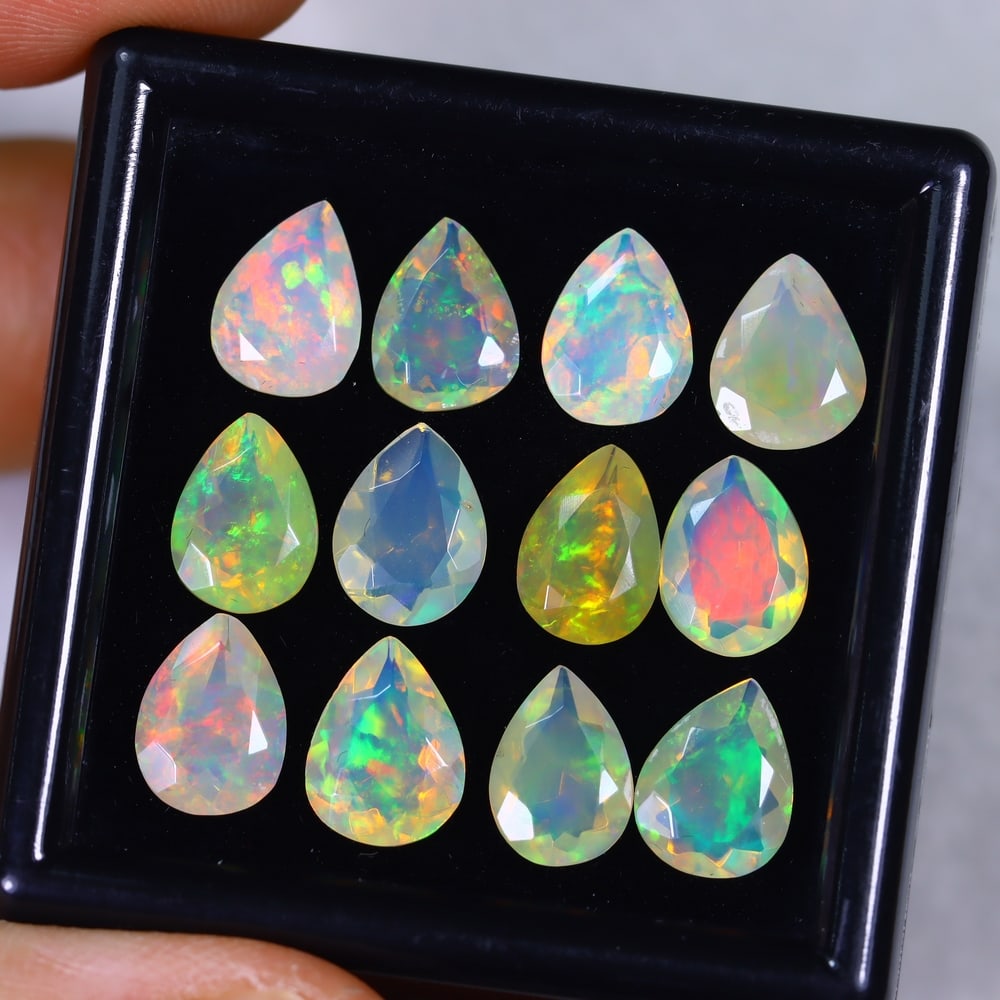 11.17Ct Welo Opal Lot - Ethiopian Opal - Pear Faceted: Ksmith Jewels Global Welcome to our auction house, today auction brought to you by Ksmith Jewels Global based in Penang, Malaysia specialize in all kinds of opal and color gemstone both in manufacturi