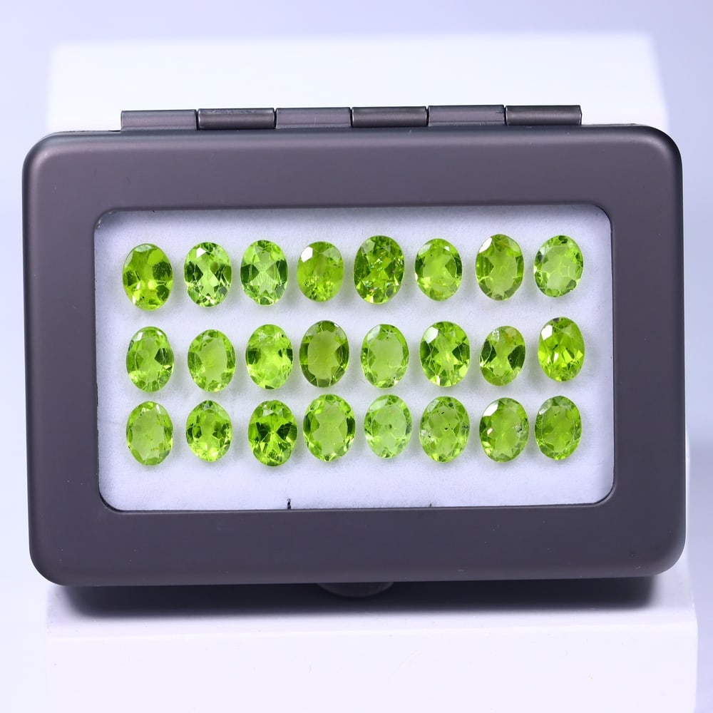 26.93Ct Peridot Lot - Polished Faceted - Oval Faceted: Ksmith Jewels Global Welcome to our auction house, today auction brought to you by Ksmith Jewels Global based in Penang, Malaysia specialize in all kinds of opal and color gemstone both in manufacturi