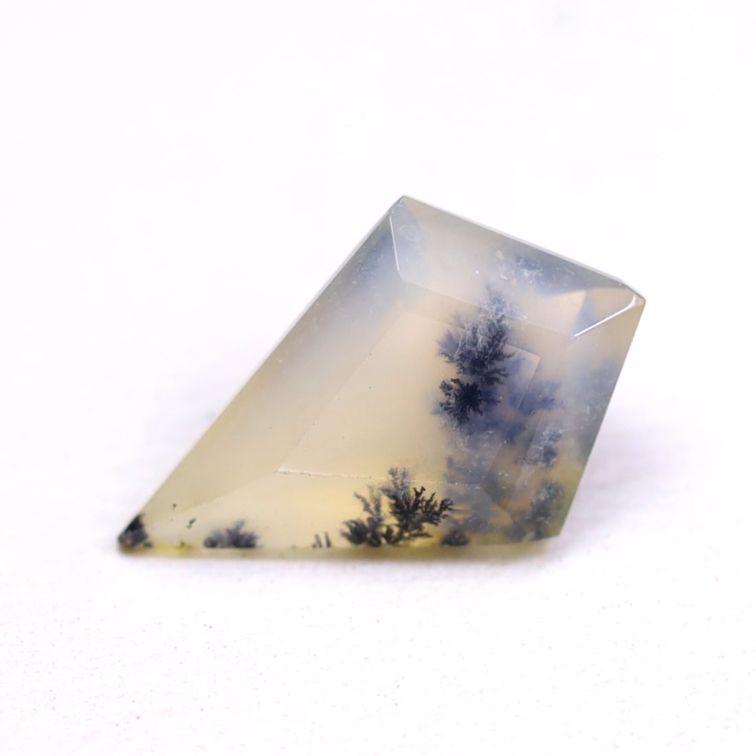 1.61Ct Natural Dendrite Opal Gemstone - Australia Dendrite Opal - Step Cut Gemstone (OT4895): Ksmith Jewels Global Welcome to our auction house, today auction brought to you by Ksmith Jewels Global based in Penang, Malaysia specialize in all kinds of opal and color gemstone both in manufacturi