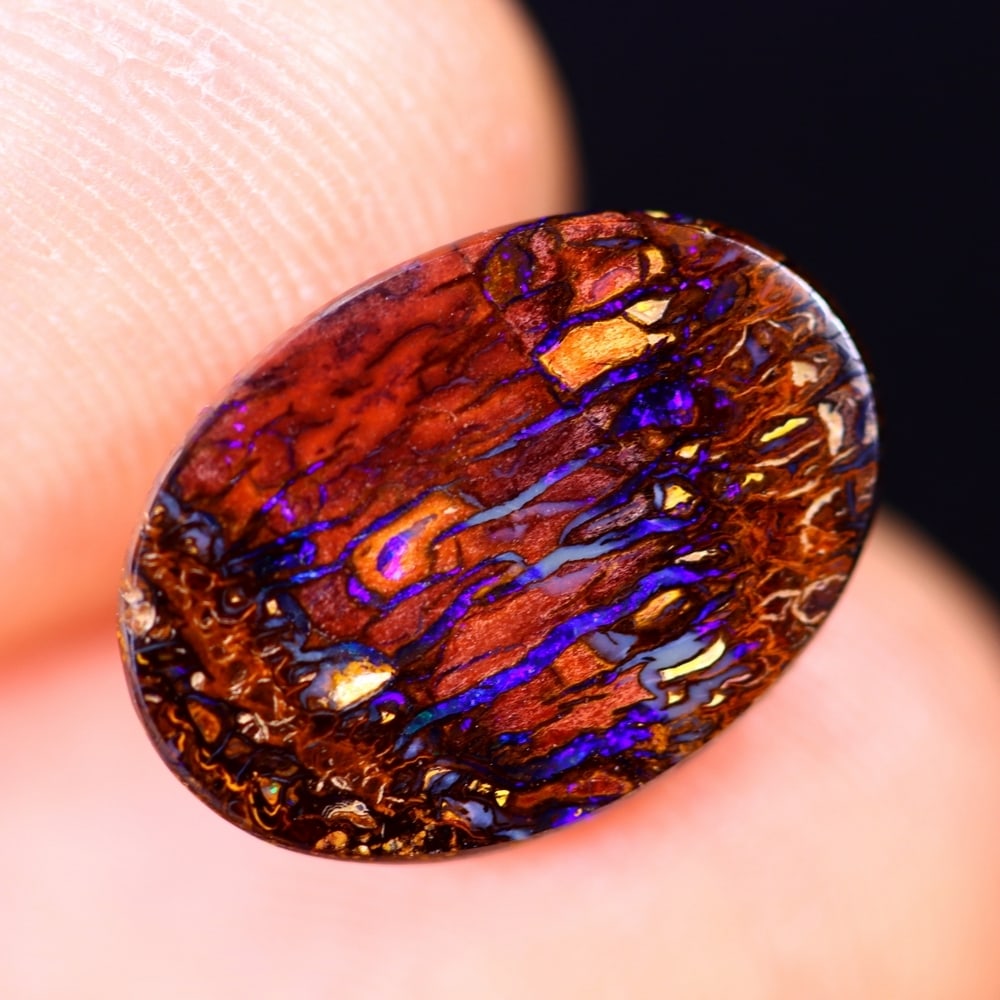 3.60Ct Koroit Boulder Opal Polished - Australian Opal - Oval Cabochon: Ksmith Jewels Global Welcome to our auction house, today auction brought to you by Ksmith Jewels Global based in Penang, Malaysia specialize in all kinds of opal and color gemstone both in manufacturi
