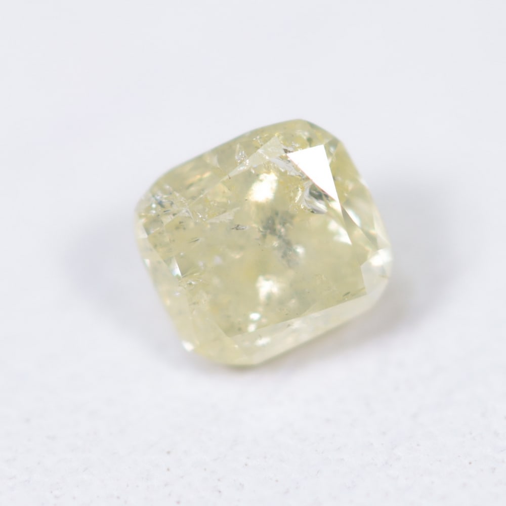 0.38Ct Fancy Diamond - Polished Faceted: Ksmith Jewels Global Welcome to our auction house, today auction brought to you by Ksmith Jewels Global based in Penang, Malaysia specialize in all kinds of opal and color gemstone both in manufacturi