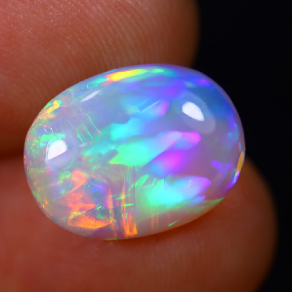 3.05Ct Welo Opal Polished - Ethiopian Opal - Oval Cabochon: Ksmith Jewels Global Welcome to our auction house, today auction brought to you by Ksmith Jewels Global based in Penang, Malaysia specialize in all kinds of opal and color gemstone both in manufacturi