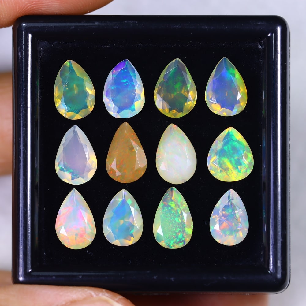 7.95Ct Welo Opal Lot - Ethiopian Opal - Pear Faceted: Ksmith Jewels Global Welcome to our auction house, today auction brought to you by Ksmith Jewels Global based in Penang, Malaysia specialize in all kinds of opal and color gemstone both in manufacturi