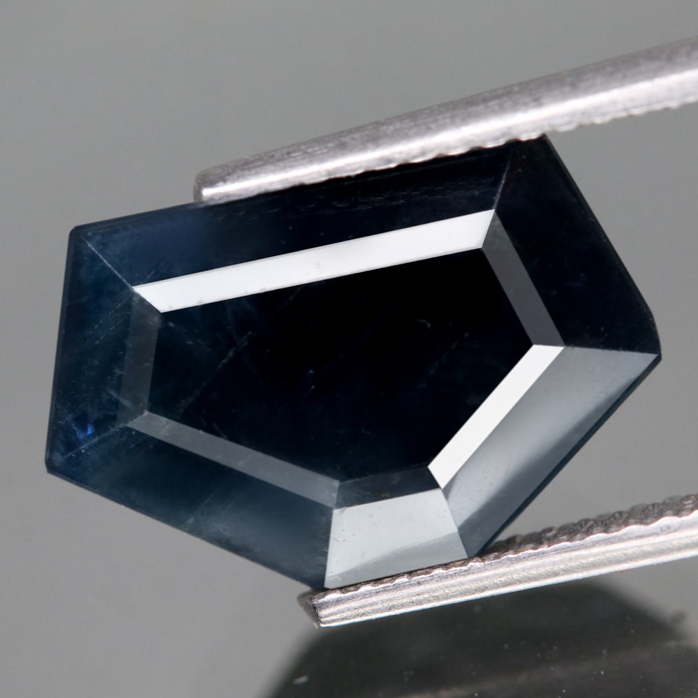 Blue Sapphire 7.43Ct Fancy Cut Natural Thailand Blue Sapphire: Ksmith Jewels Global Welcome to our auction house, today auction brought to you by Ksmith Jewels Global based in Penang, Malaysia specialize in all kinds of opal and color gemstone both in manufacturi