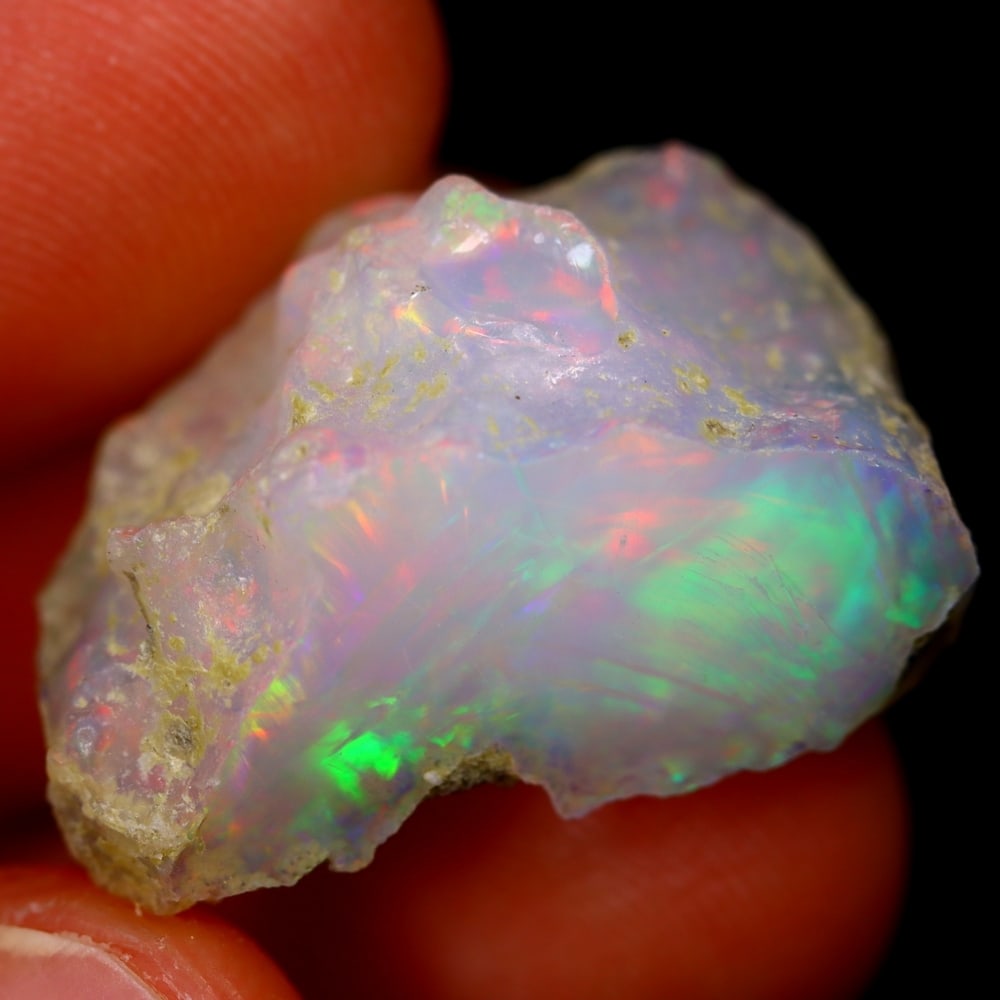 17Ct Rough Opal Specimen - Ethiopian Opal - Mineral Rough: Ksmith Jewels Global Welcome to our auction house, today auction brought to you by Ksmith Jewels Global based in Penang, Malaysia specialize in all kinds of opal and color gemstone both in manufacturi