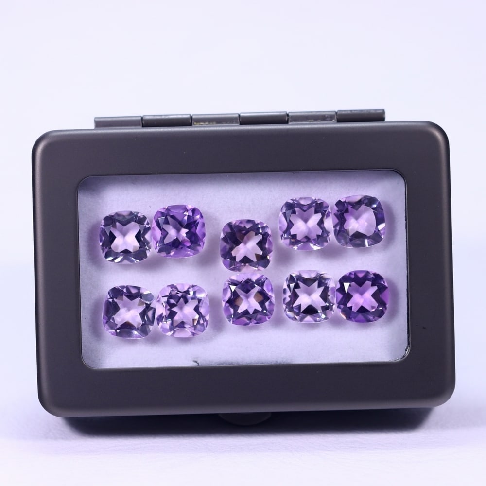 38.63Ct Amethyst Set - Polished Faceted: Ksmith Jewels Global Welcome to our auction house, today auction brought to you by Ksmith Jewels Global based in Penang, Malaysia specialize in all kinds of opal and color gemstone both in manufacturi