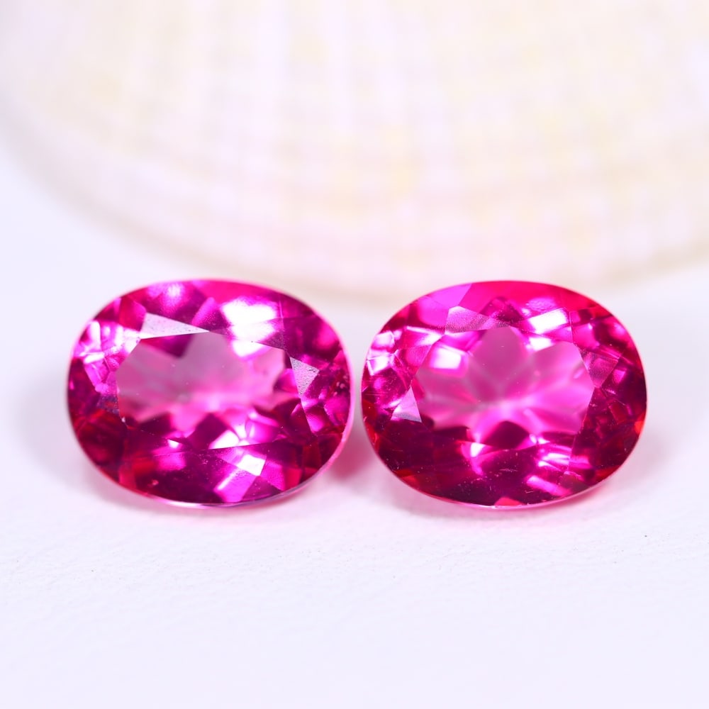6.58Ct Pink Topaz Pair - Polished Faceted - Oval Faceted: Ksmith Jewels Global Welcome to our auction house, today auction brought to you by Ksmith Jewels Global based in Penang, Malaysia specialize in all kinds of opal and color gemstone both in manufacturi