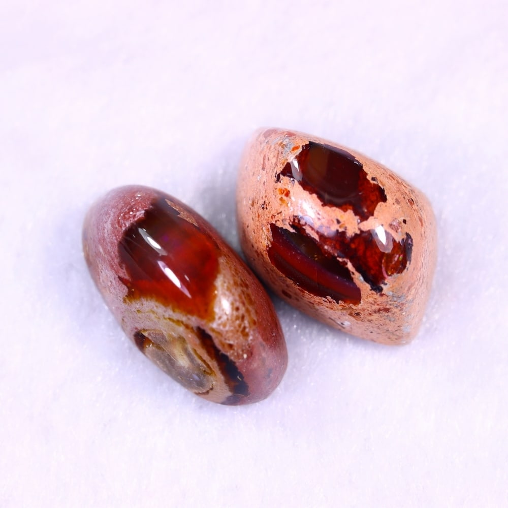 20.67Ct Group of 2 Mexican Fire Opal - Mexican Opal - Cabochon: Ksmith Jewels Global Welcome to our auction house, today auction brought to you by Ksmith Jewels Global based in Penang, Malaysia specialize in all kinds of opal and color gemstone both in manufacturi