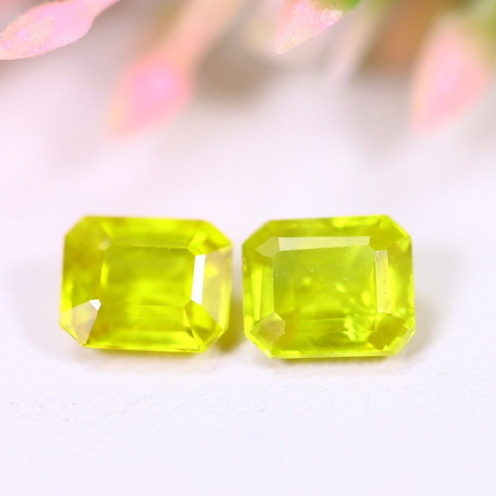 2.10Ct Yellow Sapphire Pair - Polished Faceted - Rectangle Faceted: Ksmith Jewels Global Welcome to our auction house, today auction brought to you by Ksmith Jewels Global based in Penang, Malaysia specialize in all kinds of opal and color gemstone both in manufacturi