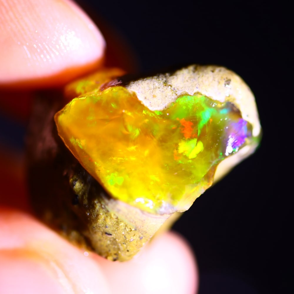 32Ct Crystal Opal Specimen - Ethiopian Opal - Crystal Raw Rough (1 of 7)