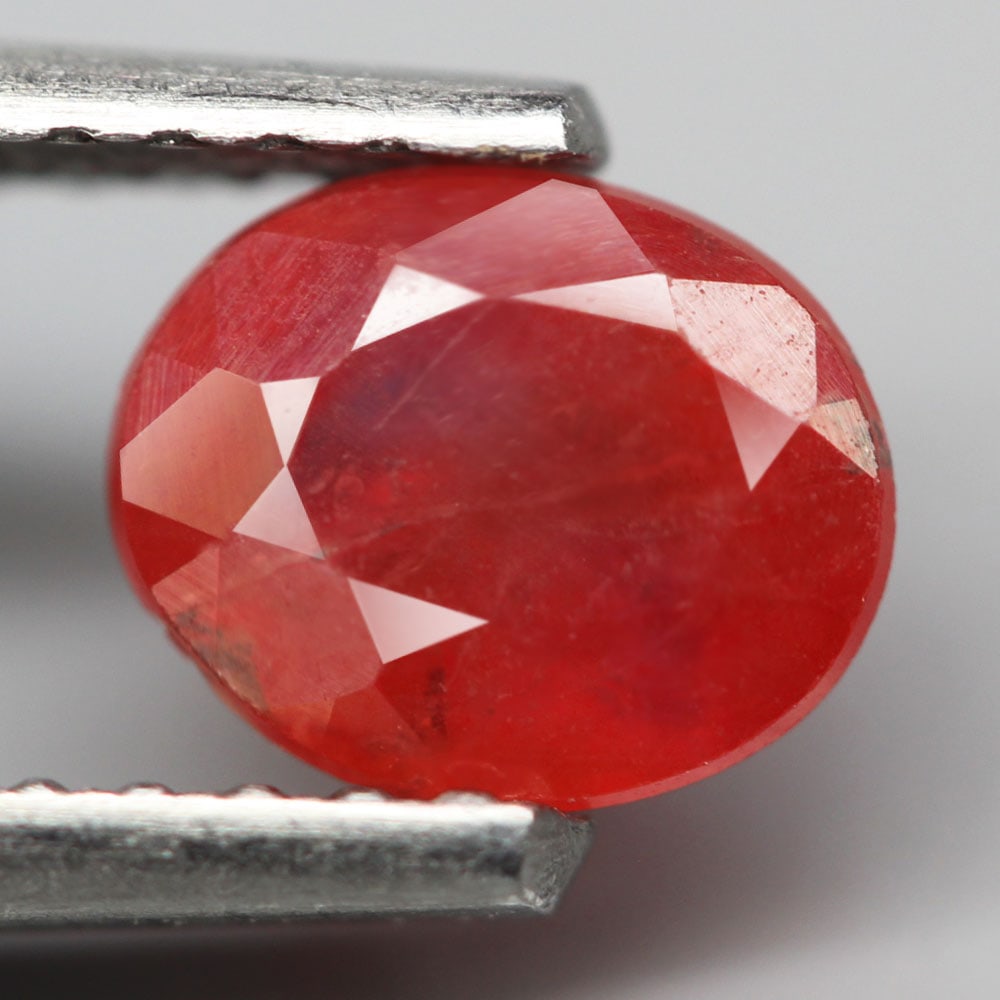 0.87Ct Natural Unheated Orange Songea Tanzania Sapphire Oval Cut OT6686: Ksmith Jewels Global Welcome to our auction house, today auction brought to you by Ksmith Jewels Global based in Penang, Malaysia specialize in all kinds of opal and color gemstone both in manufacturi
