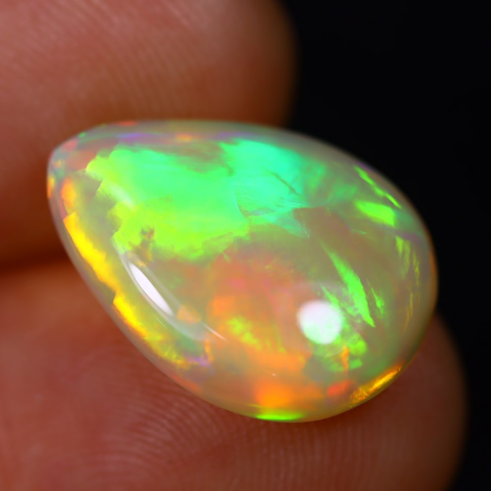 3.73Ct Welo Opal Polished - Ethiopian Opal - Pear Cabochon: Ksmith Jewels Global Welcome to our auction house, today auction brought to you by Ksmith Jewels Global based in Penang, Malaysia specialize in all kinds of opal and color gemstone both in manufacturi