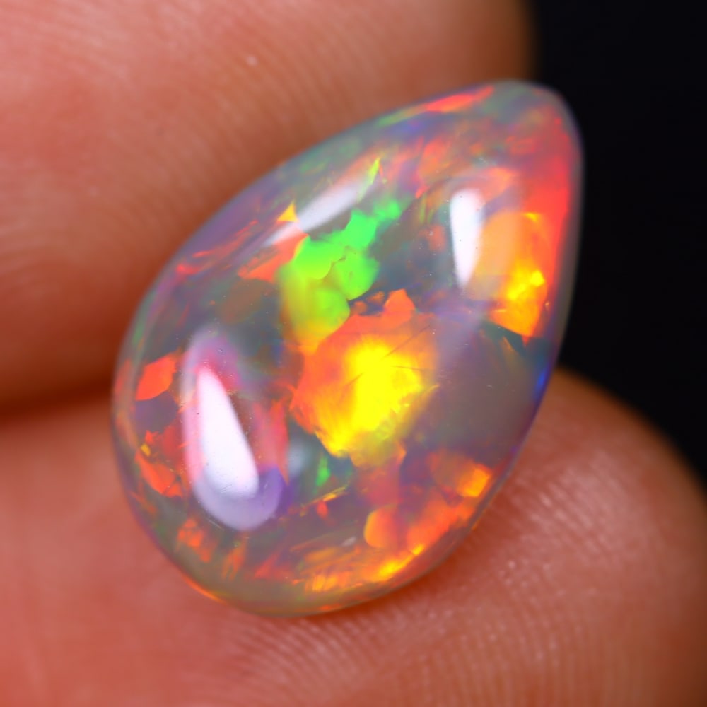 3.15Ct Welo Opal Polished - Ethiopian Opal - Pear Cabochon: Ksmith Jewels Global Welcome to our auction house, today auction brought to you by Ksmith Jewels Global based in Penang, Malaysia specialize in all kinds of opal and color gemstone both in manufacturi