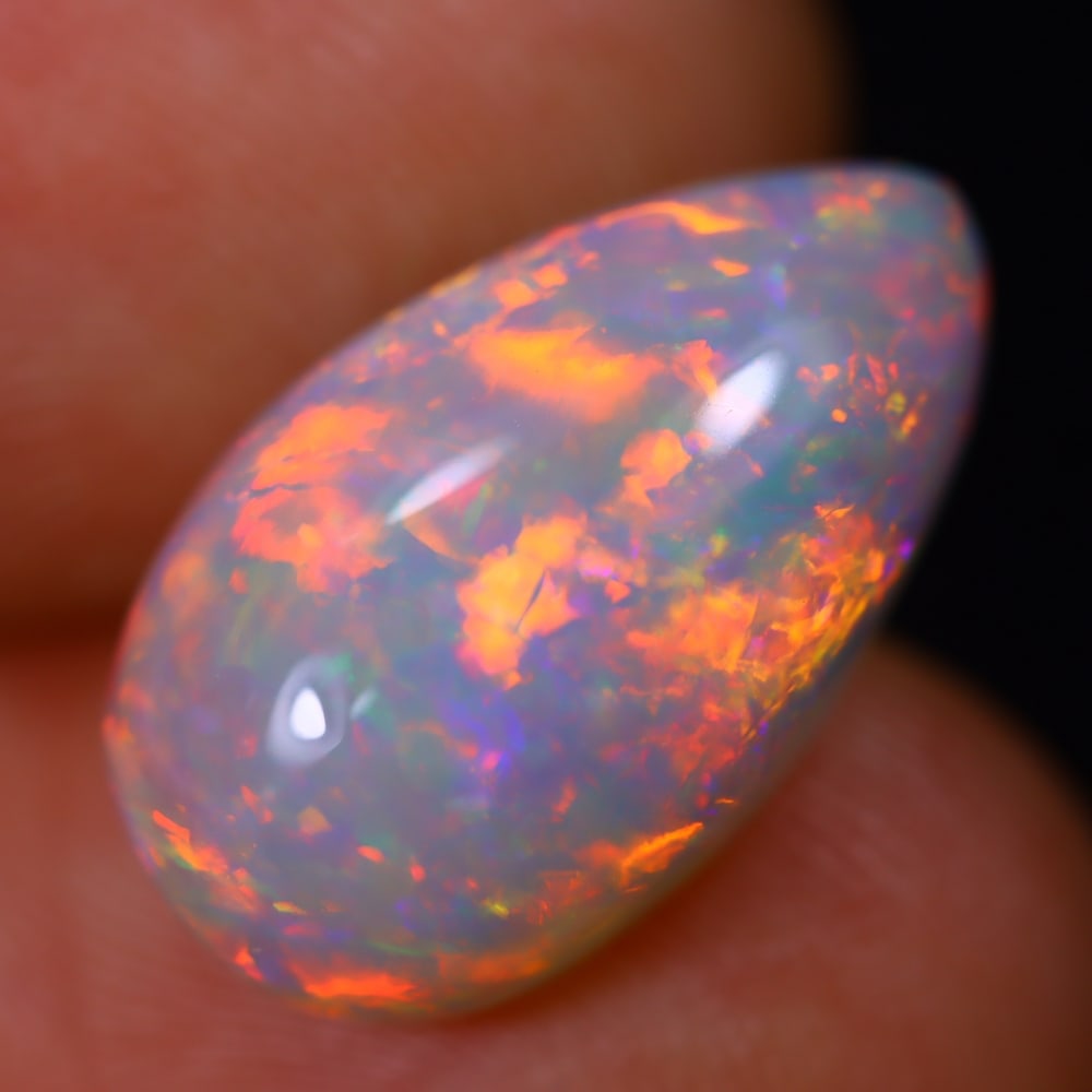 5.36Ct Welo Opal Polished - Ethiopian Opal - Pear Cabochon: Ksmith Jewels Global Welcome to our auction house, today auction brought to you by Ksmith Jewels Global based in Penang, Malaysia specialize in all kinds of opal and color gemstone both in manufacturi