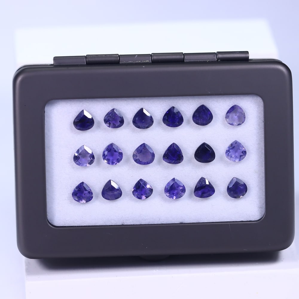 11.59Ct Iolite Set - Polished Faceted: Ksmith Jewels Global Welcome to our auction house, today auction brought to you by Ksmith Jewels Global based in Penang, Malaysia specialize in all kinds of opal and color gemstone both in manufacturi