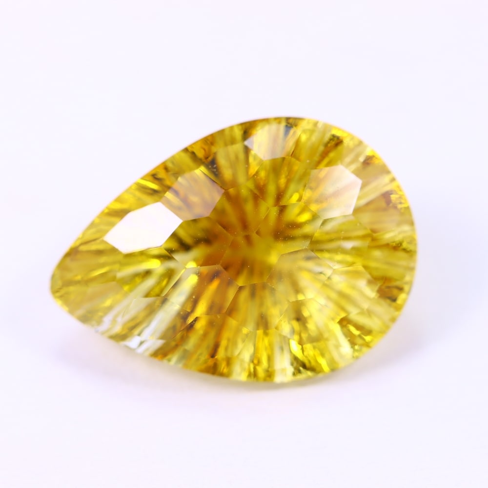 15.67Ct Citrine - Special Cut - Faceted Polished: Ksmith Jewels Global Welcome to our auction house, today auction brought to you by Ksmith Jewels Global based in Penang, Malaysia specialize in all kinds of opal and color gemstone both in manufacturi