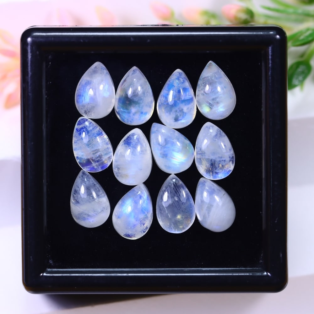 21.07Ct Moonstone Cabochon Set - Polished Cabochon - Pear Cabochon: Ksmith Jewels Global Welcome to our auction house, today auction brought to you by Ksmith Jewels Global based in Penang, Malaysia specialize in all kinds of opal and color gemstone both in manufacturi