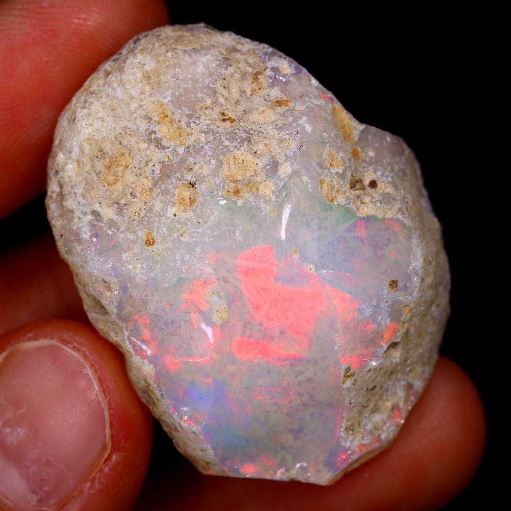 47Ct Rough Opal Specimen - Ethiopian Opal - Mineral Rough: Ksmith Jewels Global Welcome to our auction house, today auction brought to you by Ksmith Jewels Global based in Penang, Malaysia specialize in all kinds of opal and color gemstone both in manufacturi