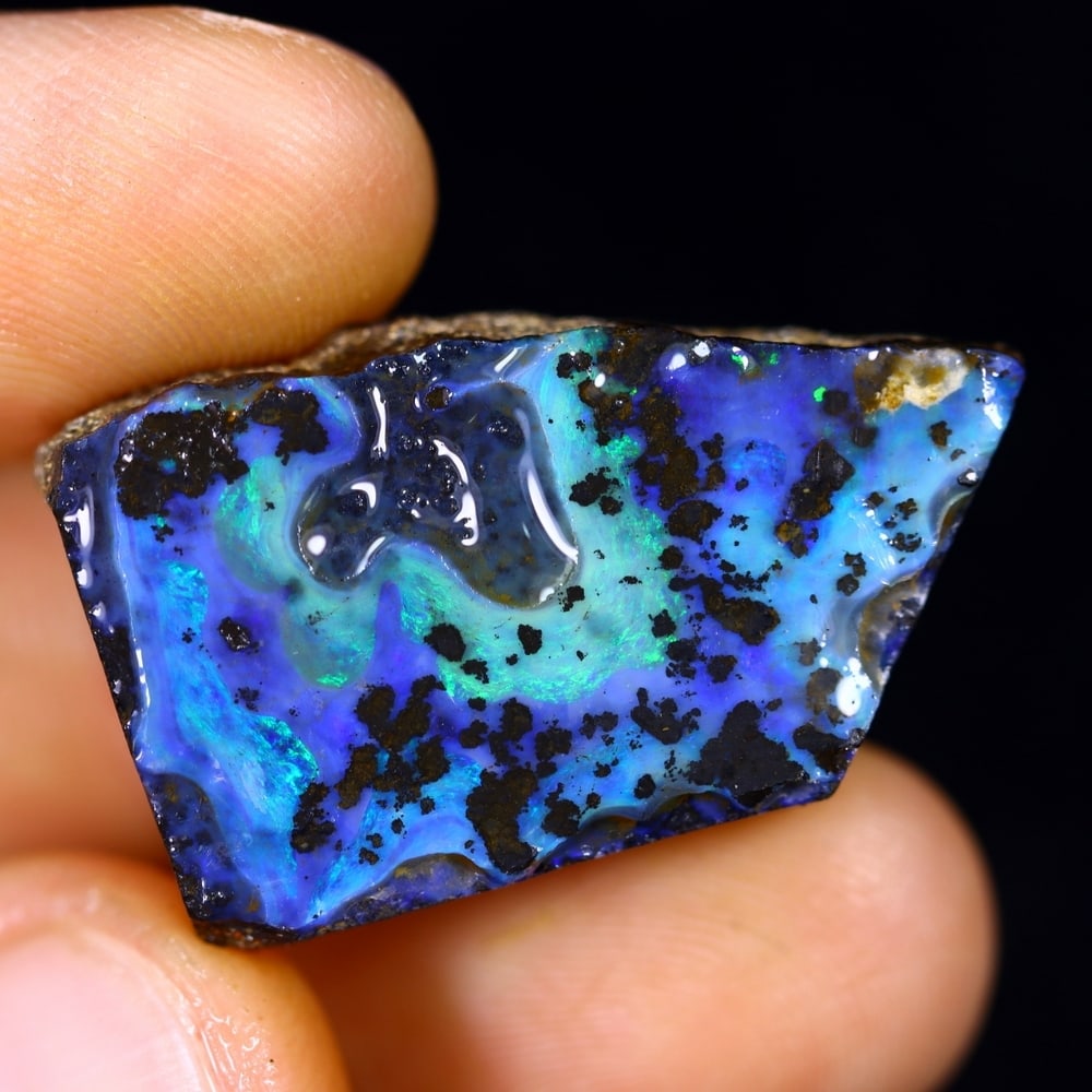 29Ct Winton Boulder Rough Opal - Australian Opal - Freeform Rough: Ksmith Jewels Global Welcome to our auction house, today auction brought to you by Ksmith Jewels Global based in Penang, Malaysia specialize in all kinds of opal and color gemstone both in manufacturi