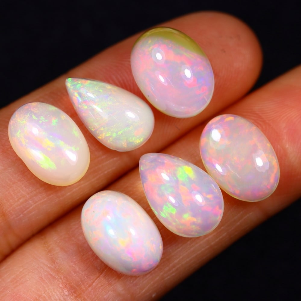 14.09Ct Group of 6 Welo Opal Polished - Ethiopian Opal: Ksmith Jewels Global Welcome to our auction house, today auction brought to you by Ksmith Jewels Global based in Penang, Malaysia specialize in all kinds of opal and color gemstone both in manufacturi