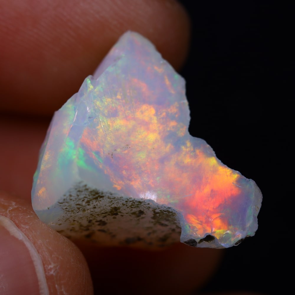 10.1Ct Rough Opal Specimen - Ethiopian Opal - Mineral Rough: Ksmith Jewels Global Welcome to our auction house, today auction brought to you by Ksmith Jewels Global based in Penang, Malaysia specialize in all kinds of opal and color gemstone both in manufacturi
