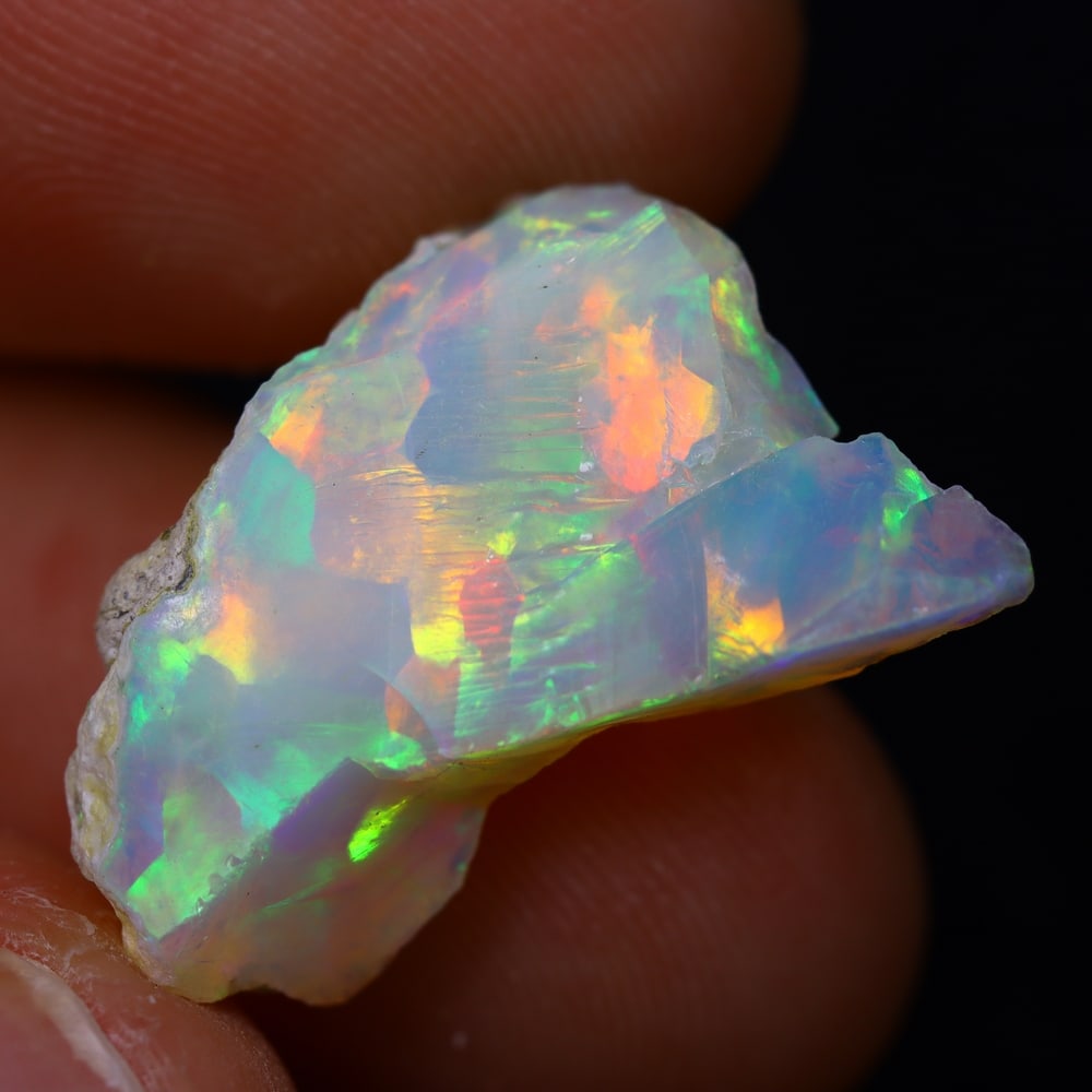 7.3Ct Rough Opal Specimen - Ethiopian Opal - Mineral Rough: Ksmith Jewels Global Welcome to our auction house, today auction brought to you by Ksmith Jewels Global based in Penang, Malaysia specialize in all kinds of opal and color gemstone both in manufacturi