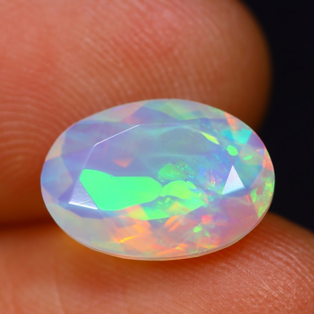 2.12Ct Welo Opal Polished - Ethiopian Opal - Oval Faceted: Ksmith Jewels Global Welcome to our auction house, today auction brought to you by Ksmith Jewels Global based in Penang, Malaysia specialize in all kinds of opal and color gemstone both in manufacturi