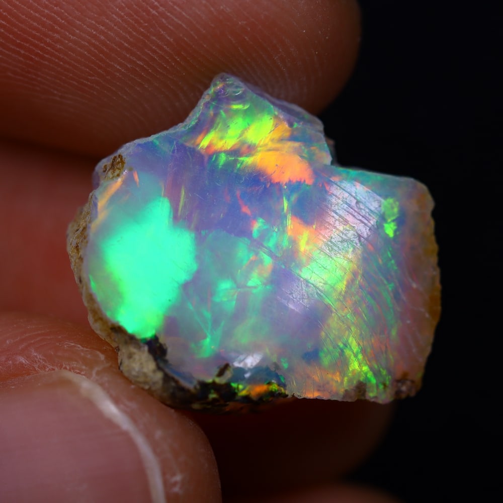 5.8Ct Rough Opal Specimen - Ethiopian Opal - Mineral Rough: Ksmith Jewels Global Welcome to our auction house, today auction brought to you by Ksmith Jewels Global based in Penang, Malaysia specialize in all kinds of opal and color gemstone both in manufacturi