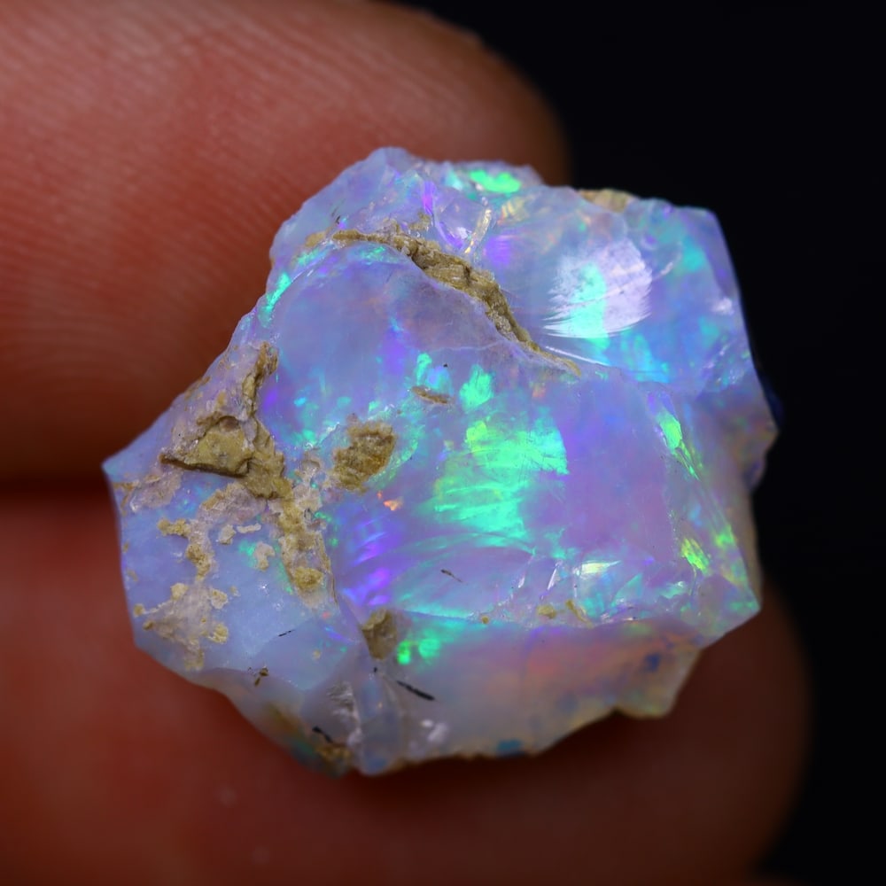 8.6Ct Rough Opal Specimen - Ethiopian Opal - Mineral Rough: Ksmith Jewels Global Welcome to our auction house, today auction brought to you by Ksmith Jewels Global based in Penang, Malaysia specialize in all kinds of opal and color gemstone both in manufacturi
