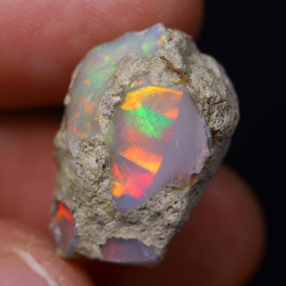 14.2Ct Rough Opal Specimen - Ethiopian Opal - Mineral Rough: Ksmith Jewels Global Welcome to our auction house, today auction brought to you by Ksmith Jewels Global based in Penang, Malaysia specialize in all kinds of opal and color gemstone both in manufacturi