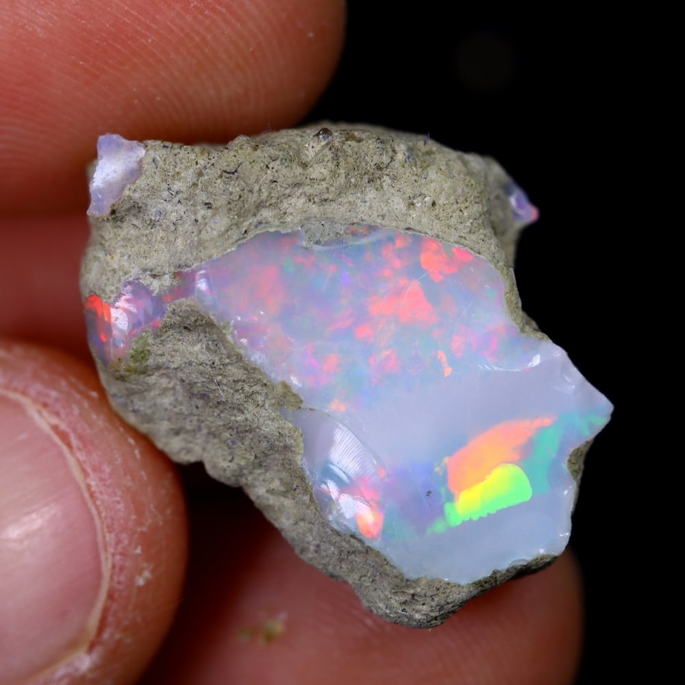 11Ct Rough Opal Specimen - Ethiopian Opal - Mineral Rough: Ksmith Jewels Global Welcome to our auction house, today auction brought to you by Ksmith Jewels Global based in Penang, Malaysia specialize in all kinds of opal and color gemstone both in manufacturi