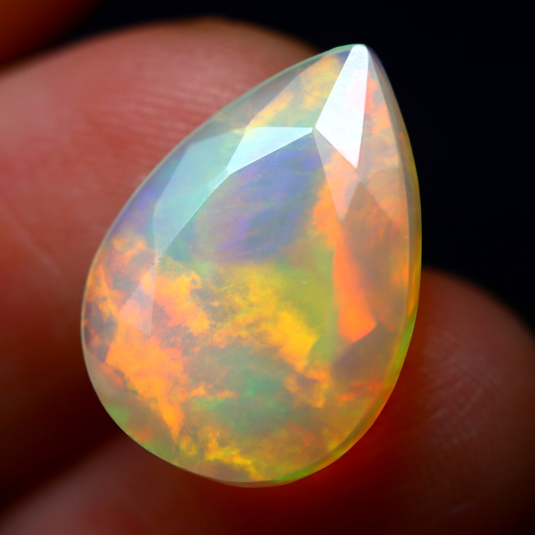 4.06Ct Natural Flashy Rainbow Ethiopian Faceted Welo Opal - Ethiopian Opal (OT6990): Ksmith Jewels Global Welcome to our auction house, today auction brought to you by Ksmith Jewels Global based in Penang, Malaysia specialize in all kinds of opal and color gemstone both in manufacturi